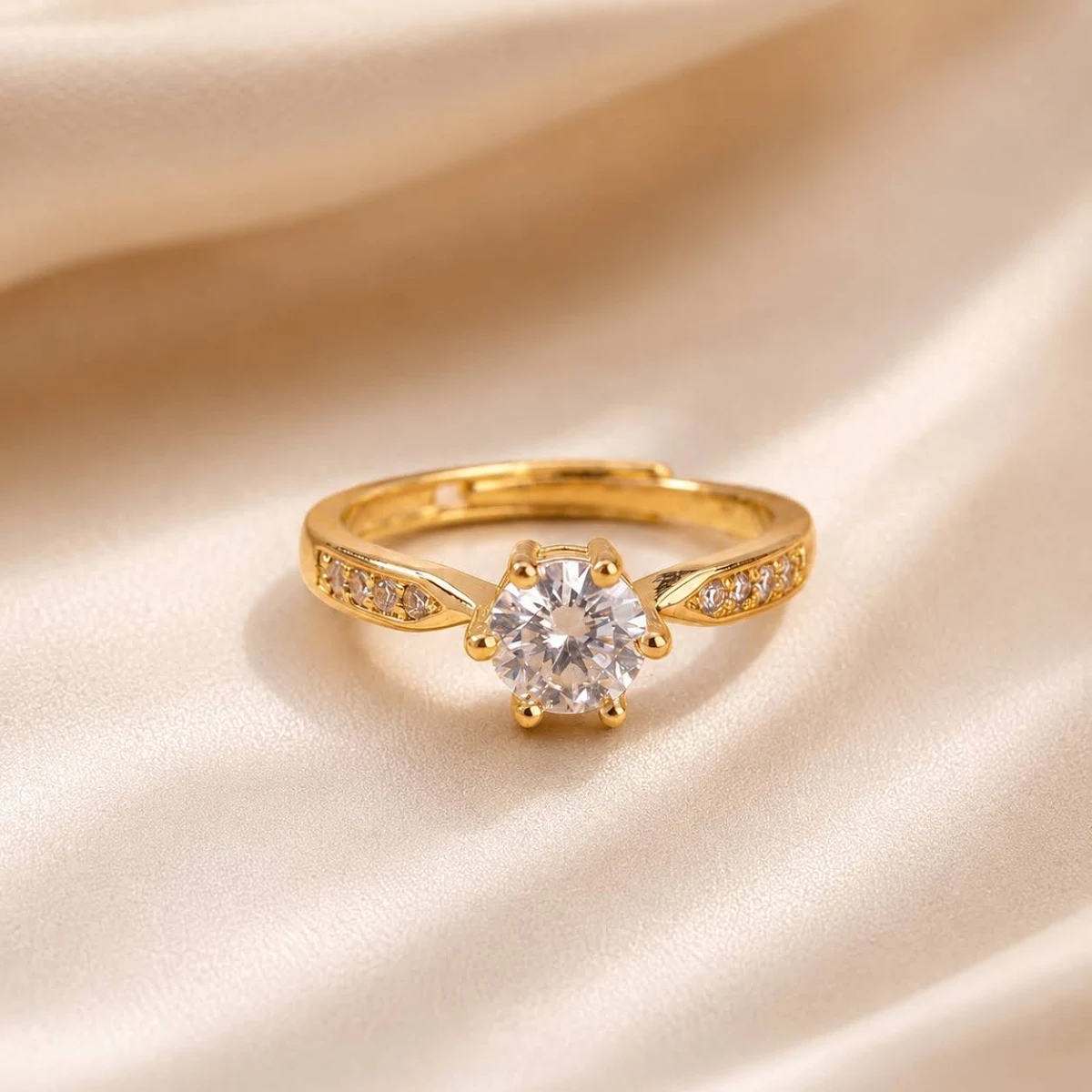 Golden Majesty Harmony Ring